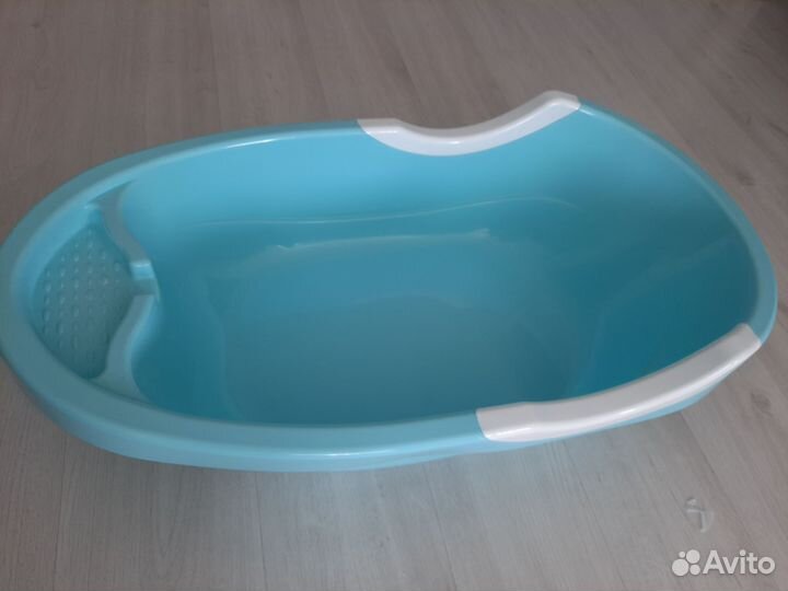 Ванночка для купания новорожденного
