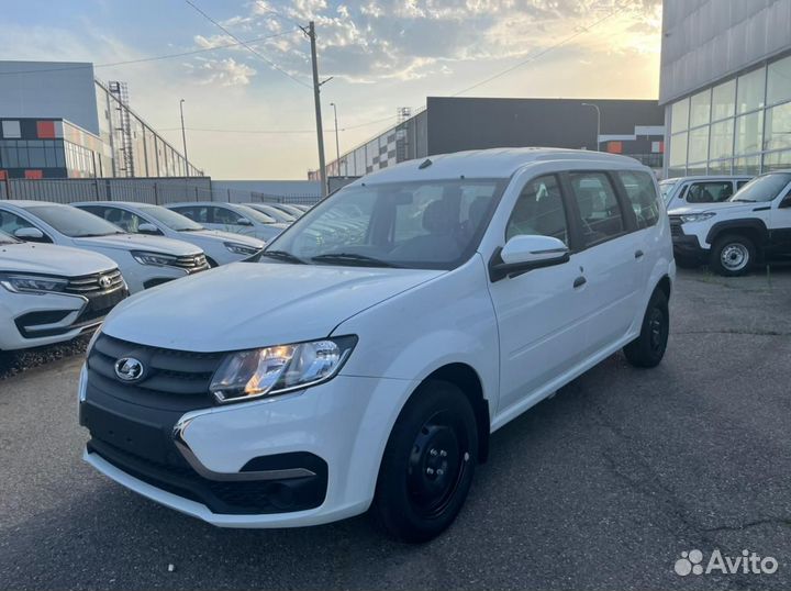 LADA Largus 1.6 МТ, 2024
