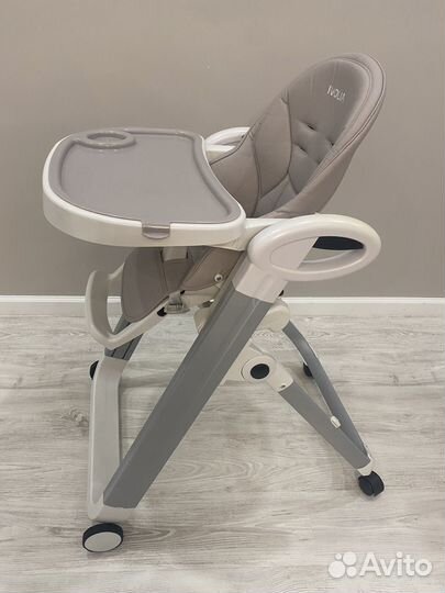 Детский стол для кормления