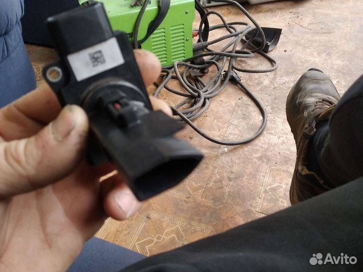 Расходомер Митсубиси Лансер 10