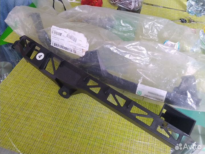 Кронштейн переднего бампера мазда 3 бк