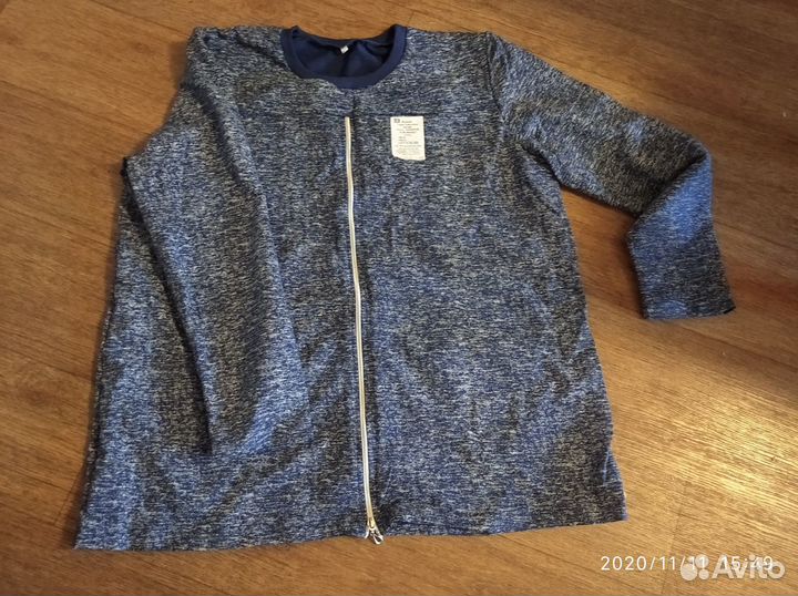 Продам кофту новую