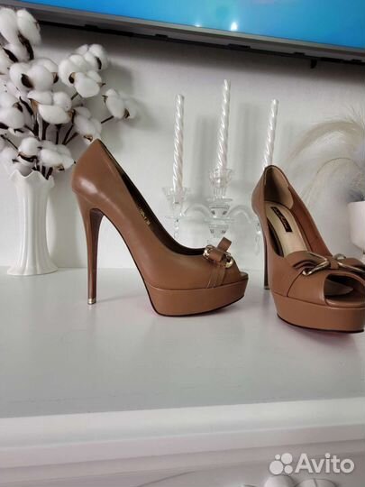 Туфли Sasha Fabiani