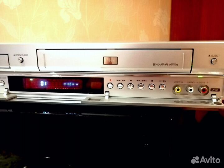CD DVD VHS проигрыватель, плеер, дека, рекордер