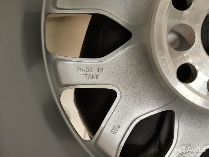 Литые диски Toyota оригинал R16 5100