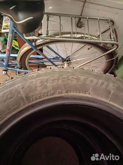 Bridgestone B700AQ 225/60