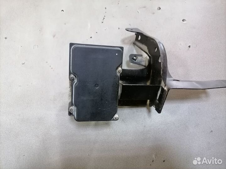 Блок ABS (насос) для Nissan Almera Classic (B10)