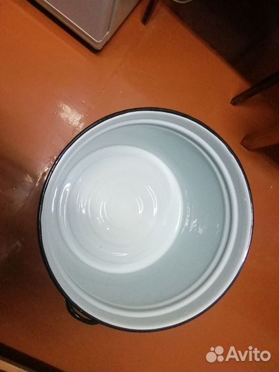 Кастрюля эмалированная 40 литров