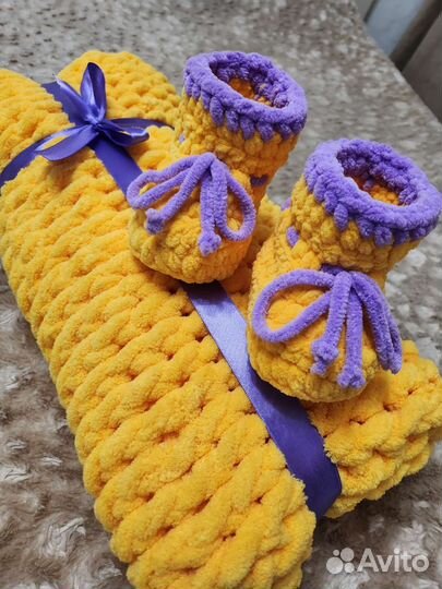 Плед плюшевый детский вязаный