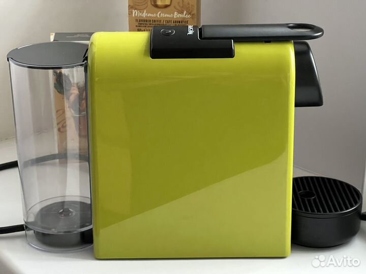 Кофемашина Nespresso