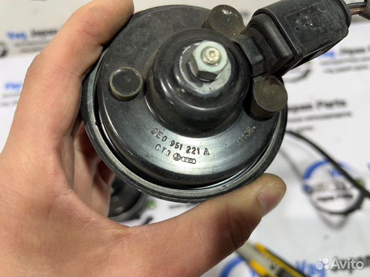 Звуковой сигнал Audi A4 B7 BWE 2007