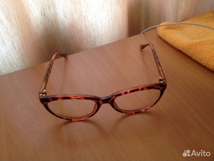 Очки женские с диоптриями вдаль
