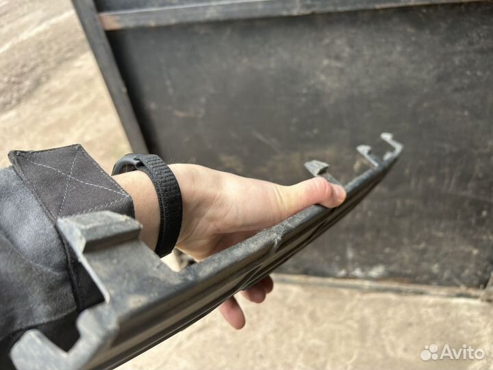 Заглушка радиатора зимняя volkswagen polo 5