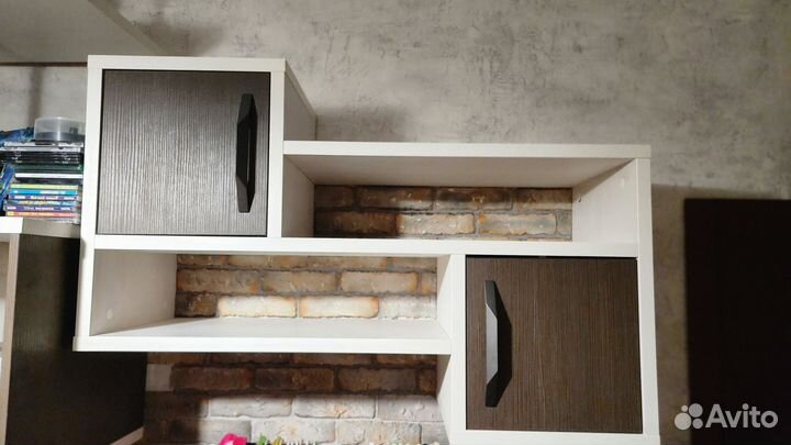 Навесной шкаф, полка