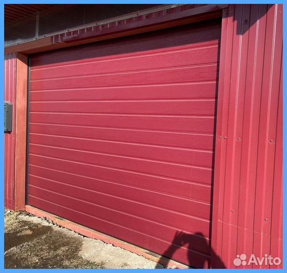 Секционные ворота