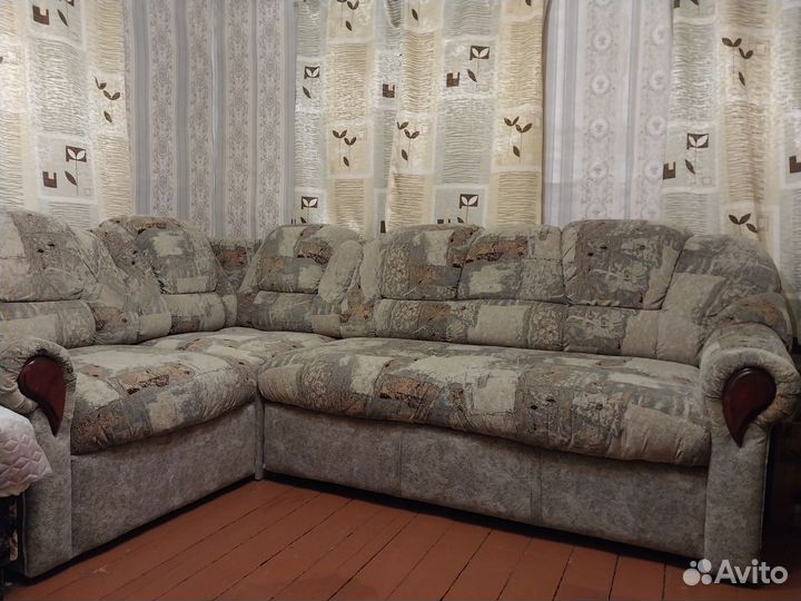 Угловой диван бу