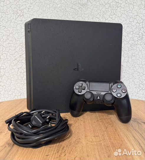 Sony PS4 Slim