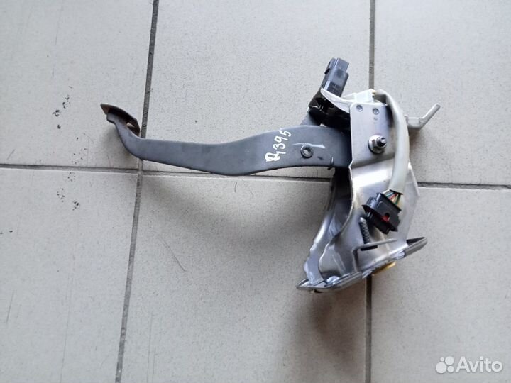 Педаль тормоза Шевролет Авео Т250