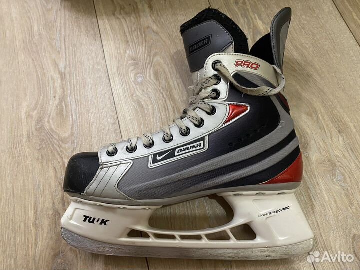 Хоккейные коньки bauer vapor pro
