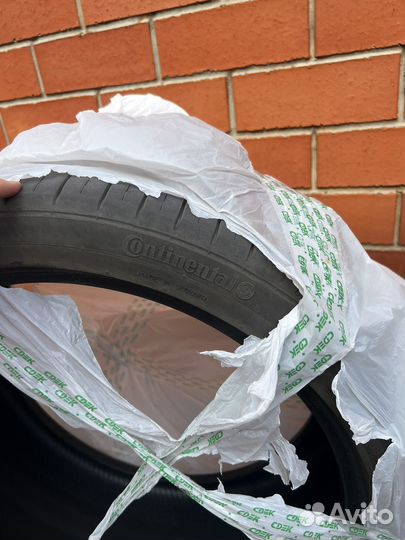 Continental ContiSportContact 5 255/35 R19