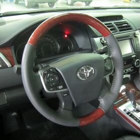 Camry 50 Руль с Деревом деревянной вставкой E5SX4