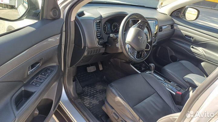 Mitsubishi Outlander 2.4 CVT, 2019, 71 000 км