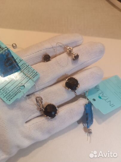 Серебряные украшения новые