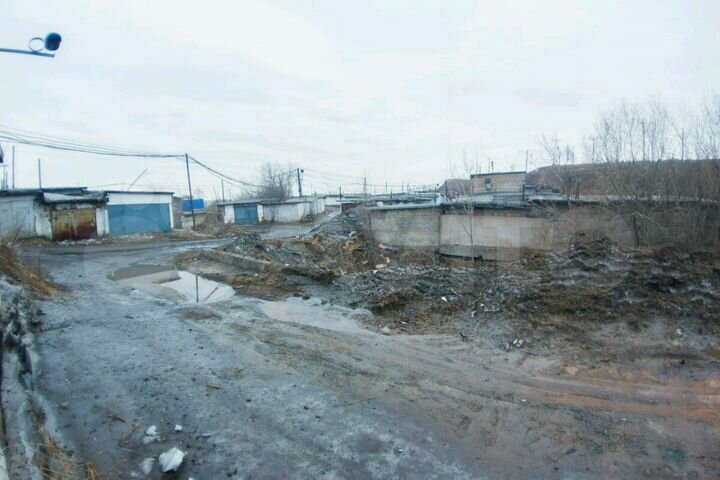 Гараж, > 30 м²