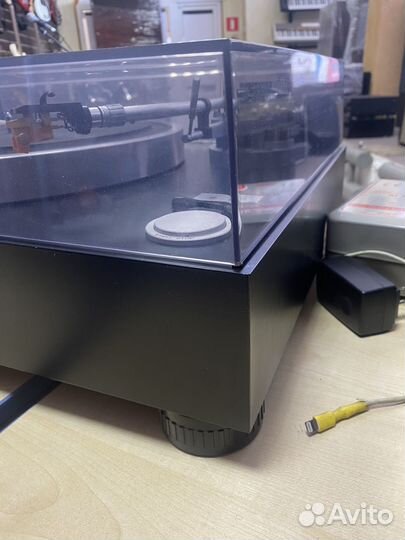 Проигрыватель винила yamaha GT-750