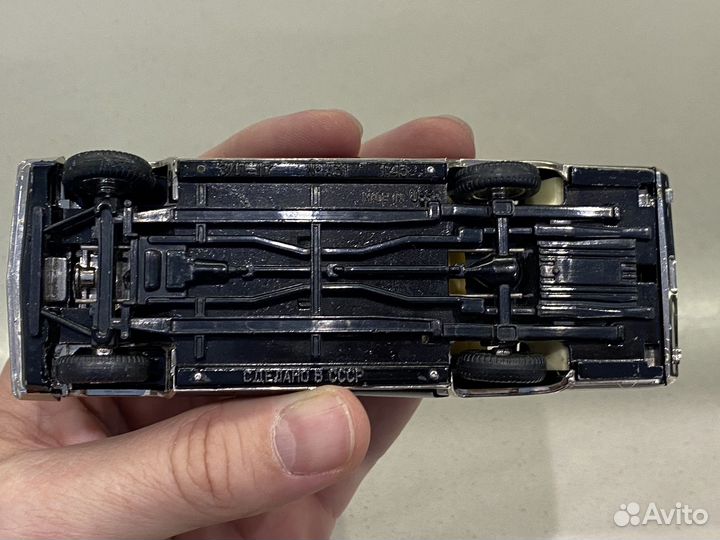 Модель автомобиля ЗИЛ 117 а31 антенна СССР 1:43