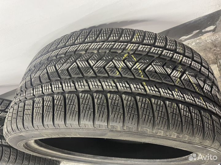 Pirelli Scorpion Verde 295/35 R22