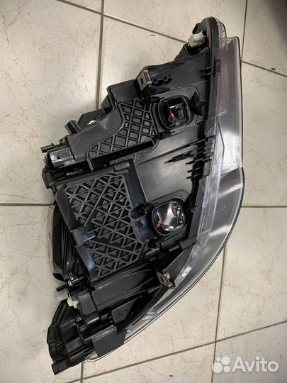 Фара передняя левая bmw f10