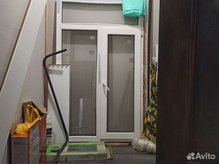 Окно с балкона