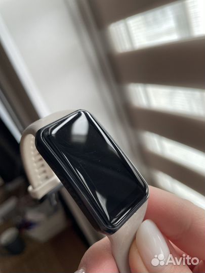 Смарт часы honor Band 6