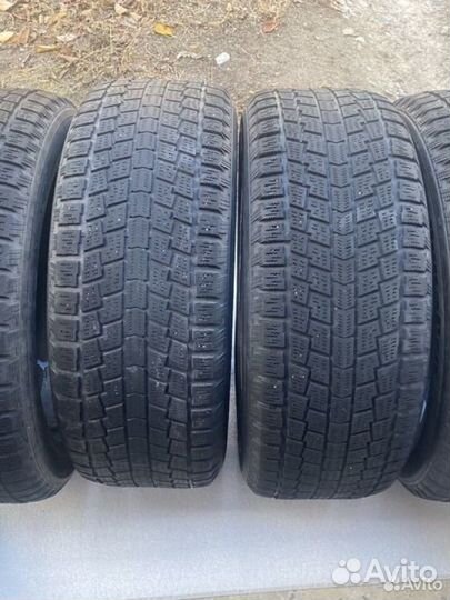 Hankook Dynapro I'Cept X 235/55 R17