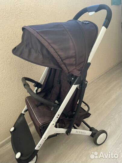 Прогулочная коляска yoya