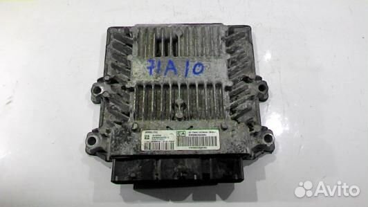 Блок управления двс citroen C8 (71A10PC01)