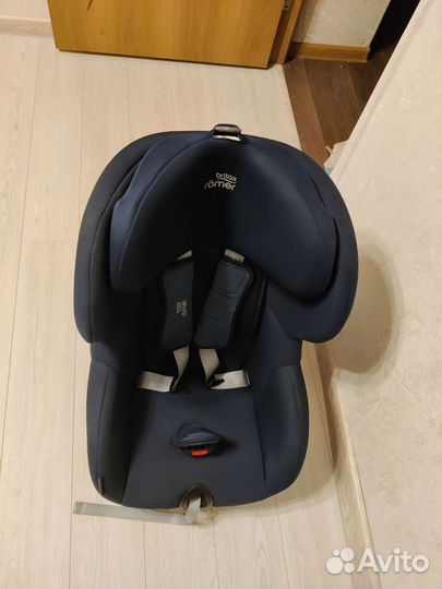 Автокресло britax romer trifix i-size 9-22 кг