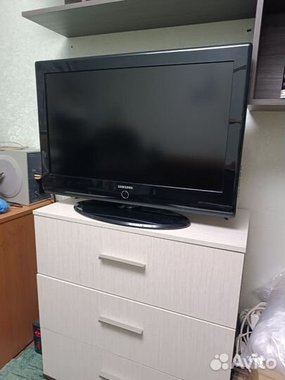 Телевизор Samsung LE32A430T1