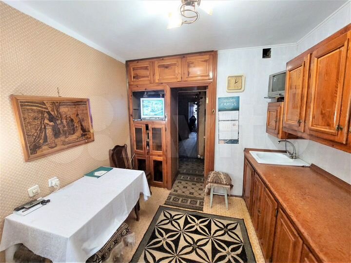 3-к. квартира, 72 м², 1/5 эт.