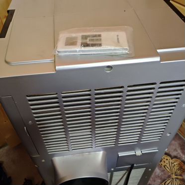 Напольный кондиционер Polaris PMH 1409SE-Pi