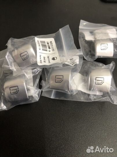 Кнопки стеклоподъемника Mercedes E-Class