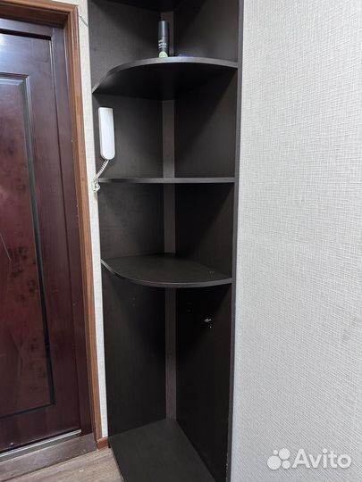 Полочки угловые