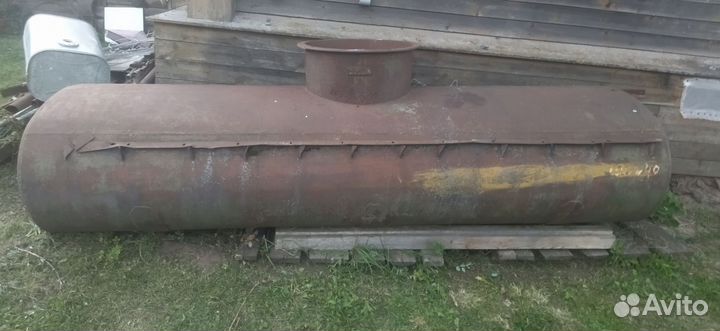 Ëмкость для воды