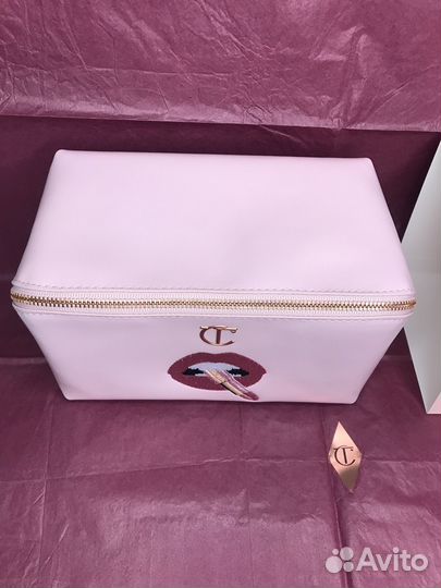 Косметичка charlotte tilbury новая