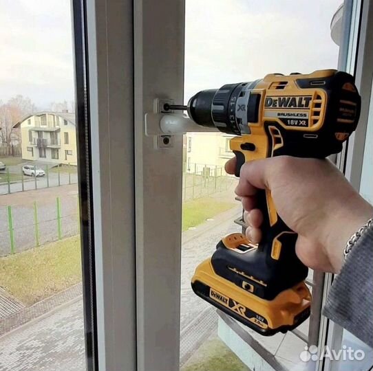 Ремонт пластиковых окон и дверей. Утепление окон