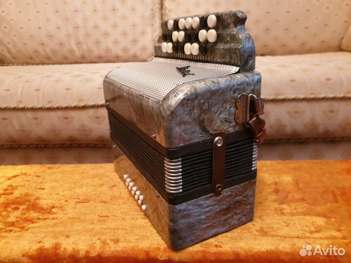 Баян Малыш. Новый. Видео