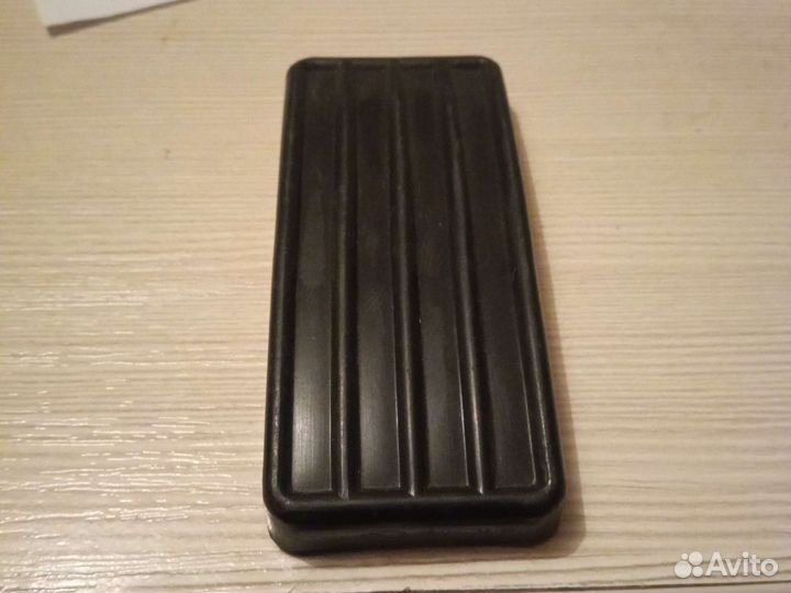 Накладка на педаль газа Landrover Defender