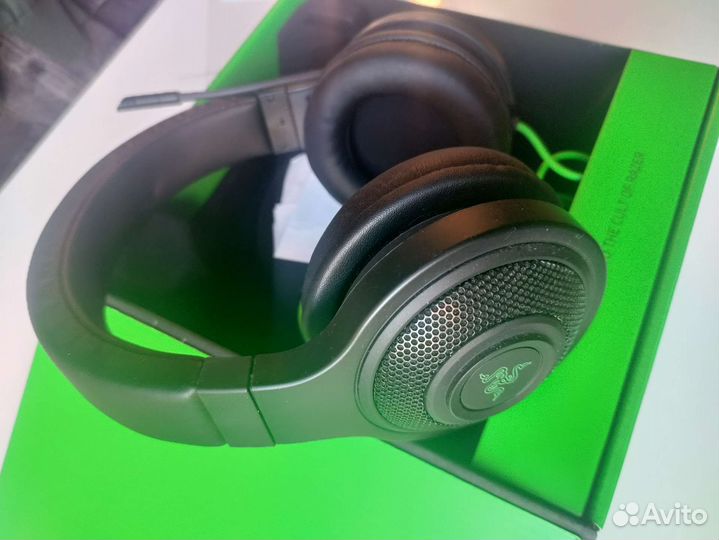Игровые наушники Razer kraken essential