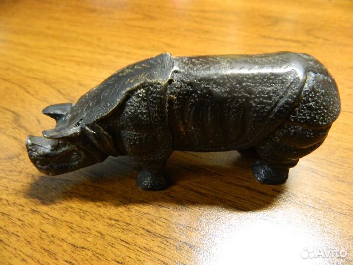 Бронза старая статуэтки